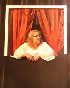 Christina Weißmann loading=